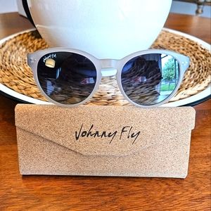 Johnny Fly Latitude Polarized Sunglasses in Smoke - Worn 3x - Like New!